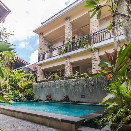 Oyo 401 The Frog Homestay Sanur Экстерьер фото